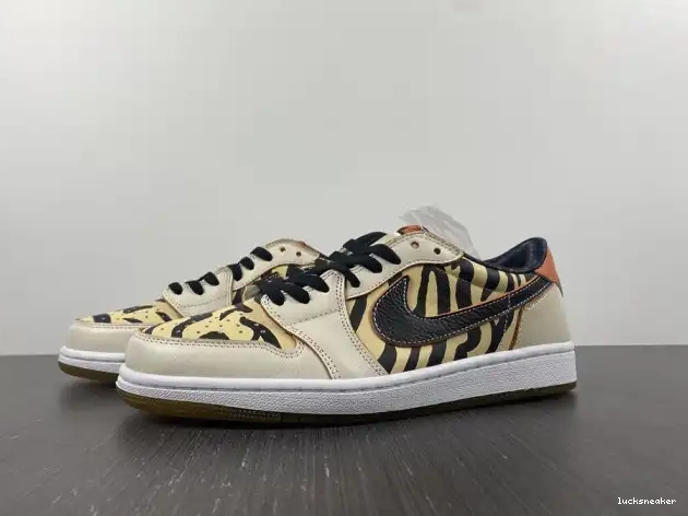 LUCY Jordan Tiger 1 OG Year DH6932-100 Air the Low of 0512